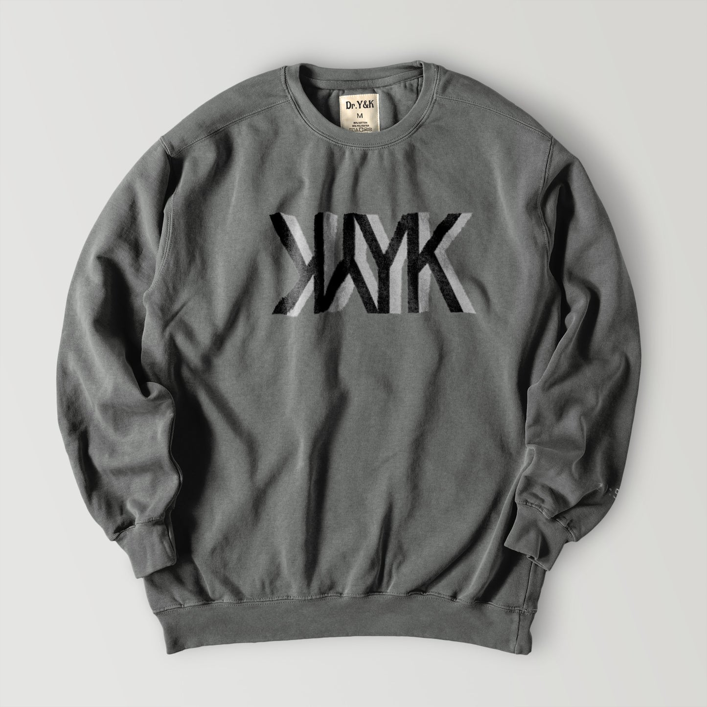 YKyk-T-S black image