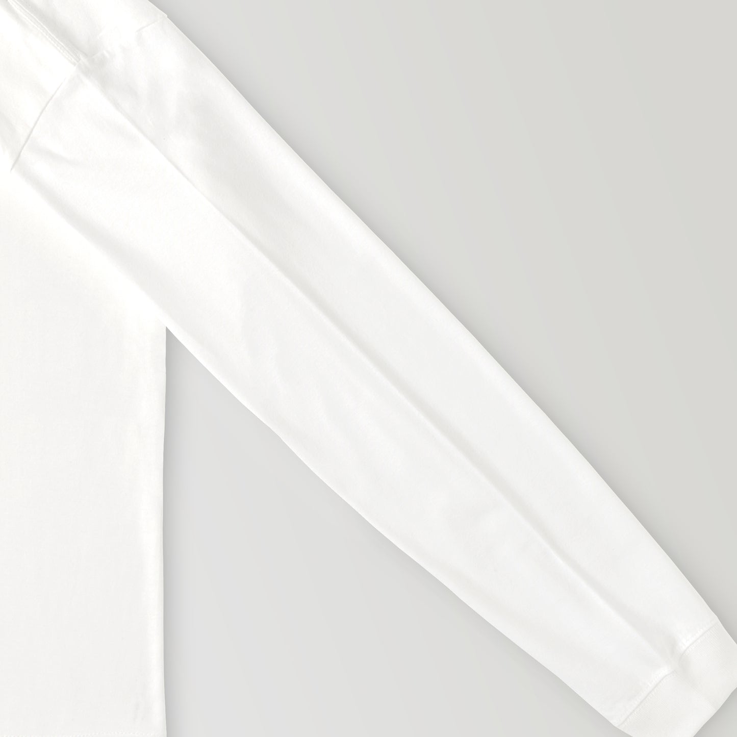 LA-RT white image
